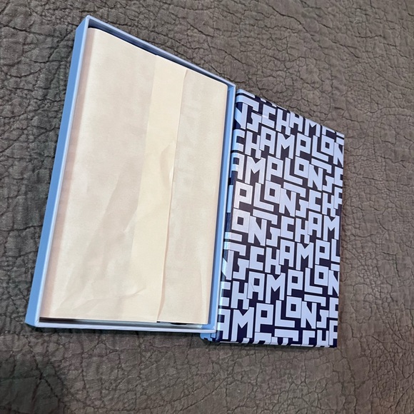 Champion Other - Longchamp journal, brand new and never used.